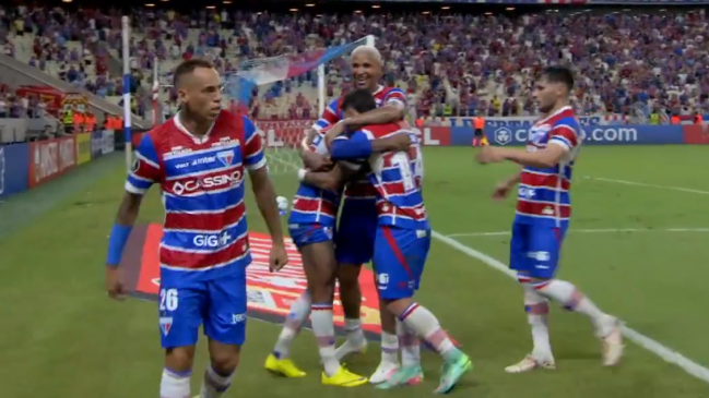 [VIDEOS] Fortaleza castigó a Colo Colo con dos goles seguidos de Breno Lopes y Marinho