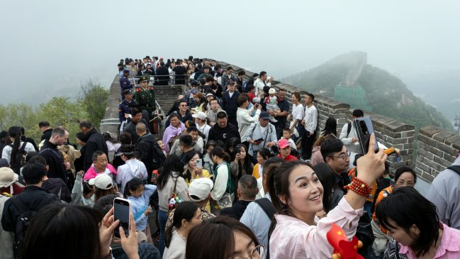 Los viajes turísticos domésticos en China aumentan un 6,4% interanual en feriado de mayo