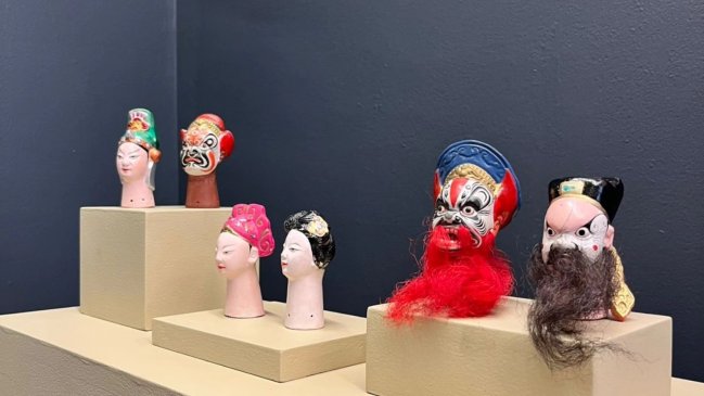 Catálogo profundiza histórica colección de objetos chinos resguardados en museo chileno