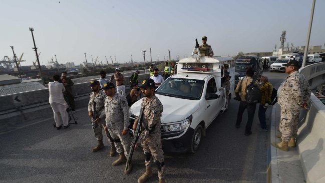 Pakistán dice que nunca pidió tregua y reivindica 