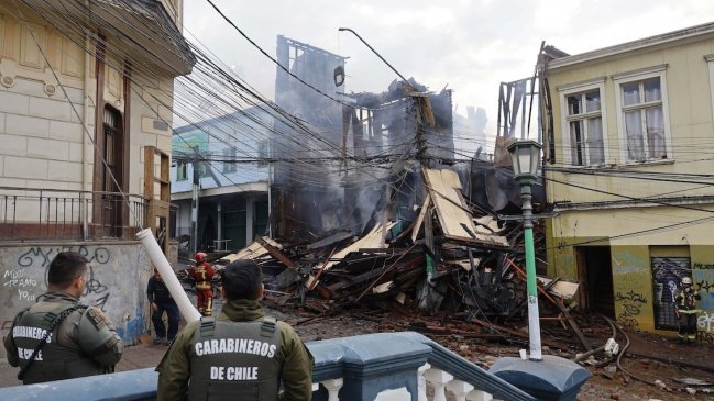 Prisión preventiva para presunto autor de incendio que dejó cuatro fallecidos en Valparaíso
