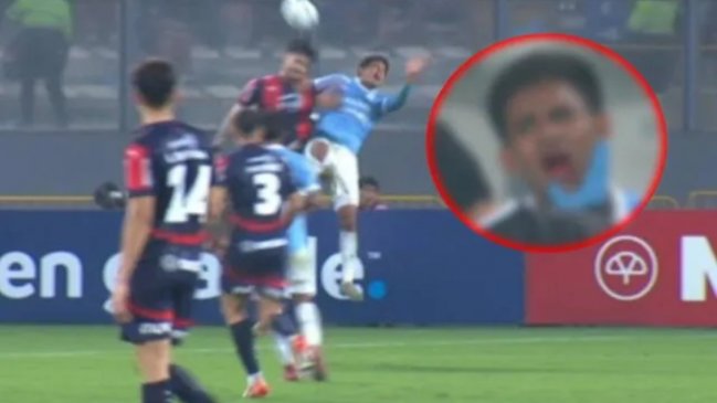 [VIDEO] ¡Quiso dárselo al árbitro! Jugador de Sporting Cristal perdió un diente tras brutal codazo