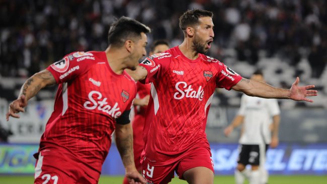 [VIDEO] Ñublense golpeó a Colo Colo con goles de Sosa y Plaza en el primer tiempo