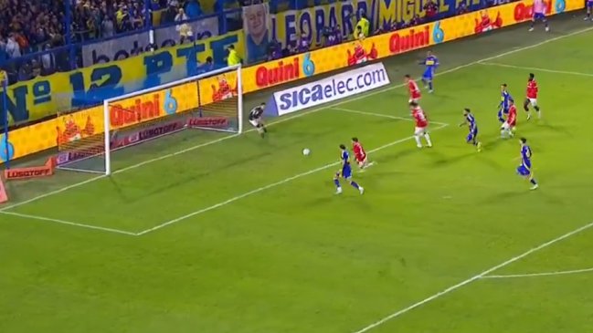 [VIDEO] El increíble gol que se perdió Palacios en la eliminación de Boca ante Independiente