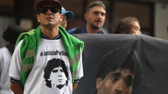 Juicio por muerte de Maradona se suspendió por acusación de parcialidad de una jueza