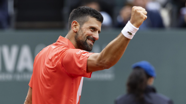 Djokovic obtuvo su primer triunfo en la gira de arcilla y avanzó a cuartos en Ginebra