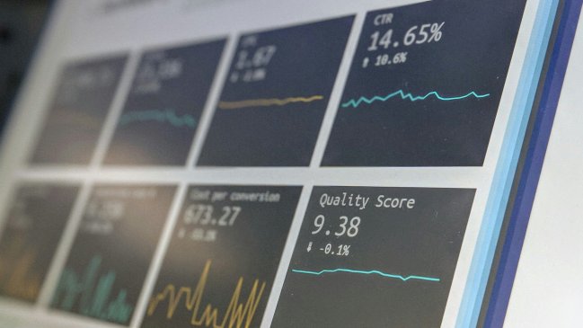 Wall Street cae después de que Trump amenazara con aranceles a la Unión Europea y a Apple