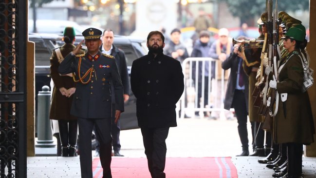 ¿Qué pasa si el nacimiento de la hija de Boric coincide con la Cuenta Pública?