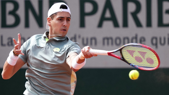 Tabilo y su debut triunfal en Roland Garros: Los chilenos se escuchaban cuando lo necesitaba