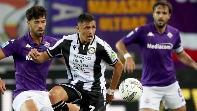 Alexis cumplió sueño a un hincha: Ser chileno me llena de orgullo