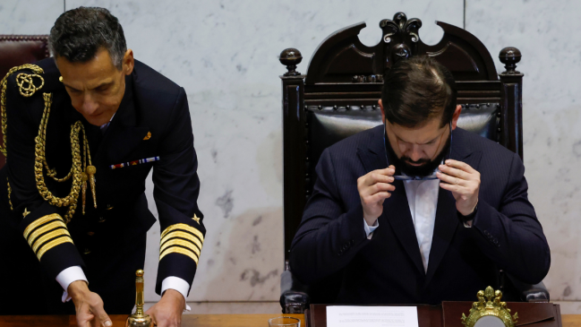 Proyecto de aborto y retiro en Israel abren fisuras en el oficialismo antes de la Cuenta Pública