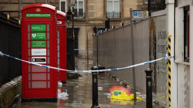 Policía acusó de siete delitos al presunto autor del atropello en celebración de Liverpool