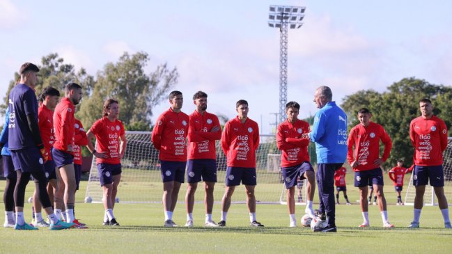 Paraguay arrancó trabajos para encarar a Uruguay y Brasil con 11 