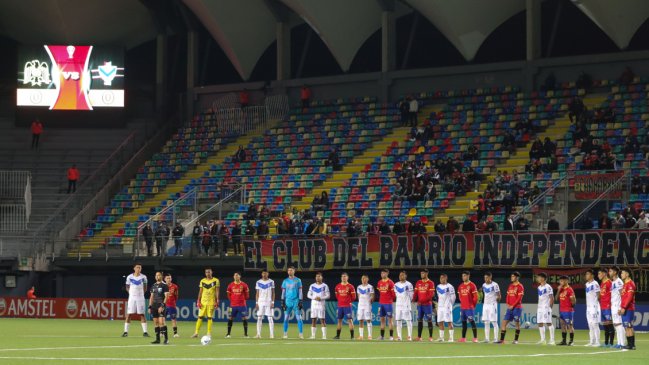 Baja cifra: Unión Española tuvo 801 espectadores controlados en su despedida de la Sudamericana