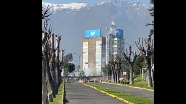 [VIDEO] Con pirotecnia: Cortejo fúnebre interrumpió la calma tras entrenamiento de Colo Colo