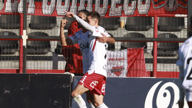 Ñublense superó a Huachipato y tomó un respiro de la parte baja en la Liga