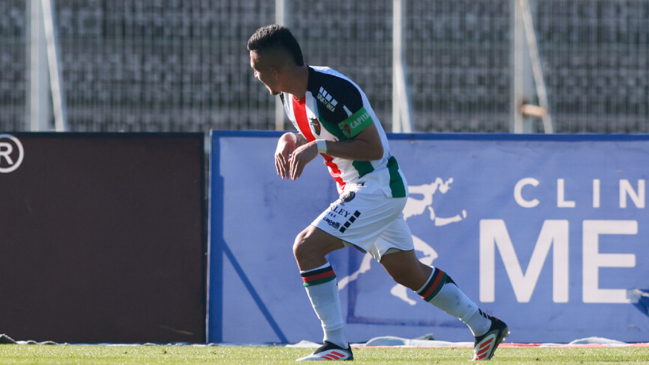[VIDEO] Bryan Carrasco abrió la cuenta para Palestino en el choque frente a Universidad Católica