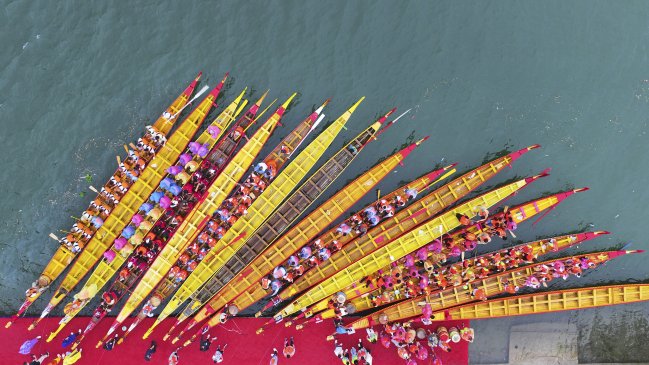 China cierra el festivo del Barco del Dragón con fuerte repunte turístico y de consumo