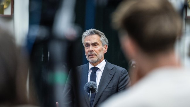 Cae el gobierno de Países Bajos tras la salida de cinco ministros de la ultraderecha