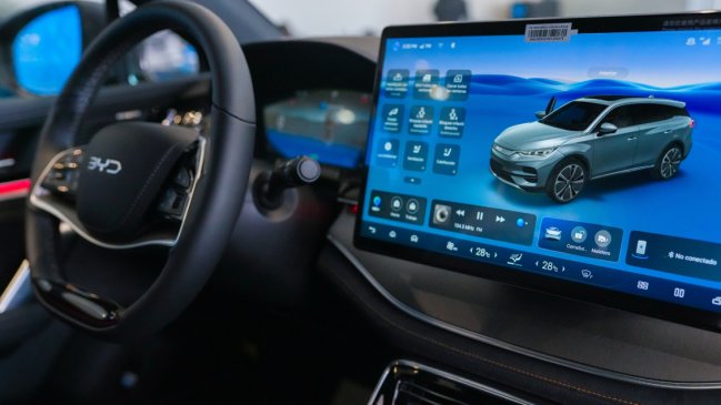 China promoverá desarrollo sano de industria automotriz