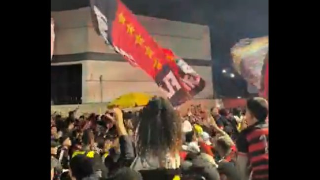 Flamengo viajó al Mundial de Clubes con masiva despedida de hinchas