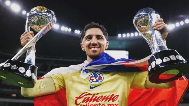 Barros Schelotto y la eventual llegada de Diego Valdés a Vélez: Es un notable jugador