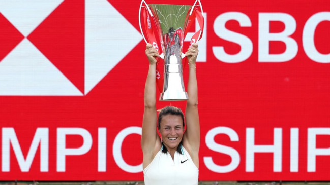 Tatjana Maria hizo historia en Queen’s como la campeona más veterana de un WTA 500