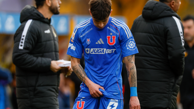 [VIDEO] El grosero gesto de Maximiliano Guerrero tras su expulsión ante Coquimbo