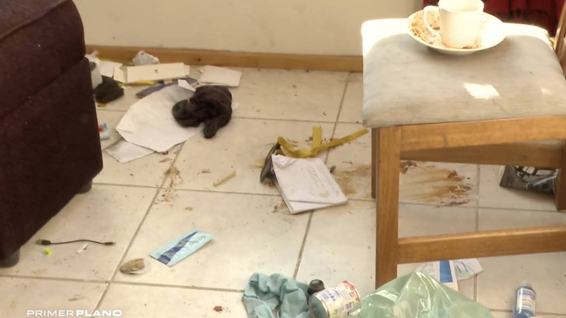 Así fue encontrado el departamento tomado por Úrsula Achterberg Así fue encontrado el departamento tomado por Úrsula Achterberg