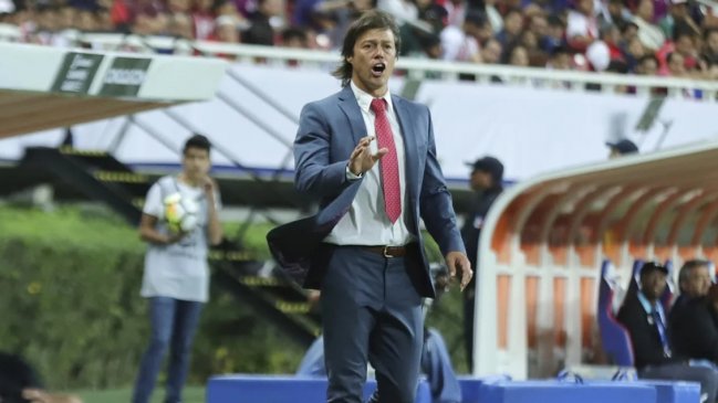 Matías Almeyda fue oficializado como técnico de Sevilla