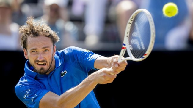 Medvedev y Bublik chocarán por el título en Halle