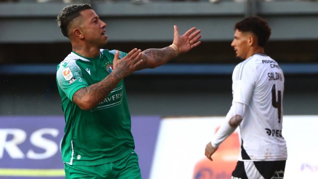 [VIDEO] Valencia capitalizó un grosero error de Saldivia y le dio el triunfo a Audax