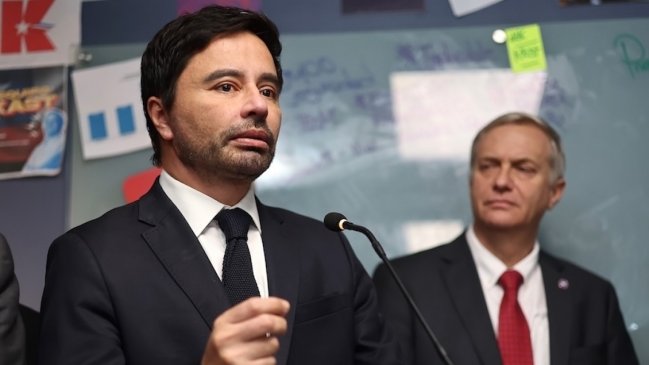 Carter explicó su rol en comando de Kast: 