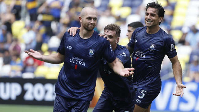 [VIDEO] El gol a Boca de Christian Gray, el profesor que pidió vacaciones para jugar el Mundial de Clubes