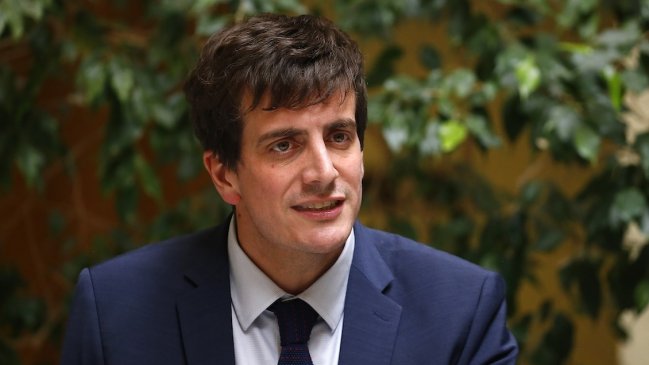 Schalper: Llamo a los electores de derecha a no participar en la primaria oficialista