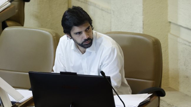 No sólo el diputado Calisto: Fiscalía también pidió desafuero de Joaquín Lavín León por fraude