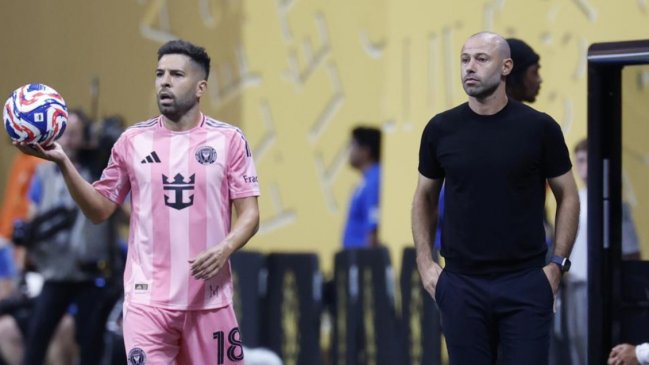 Mascherano tras caída ante PSG: La gente sigue pagando para ver a Messi