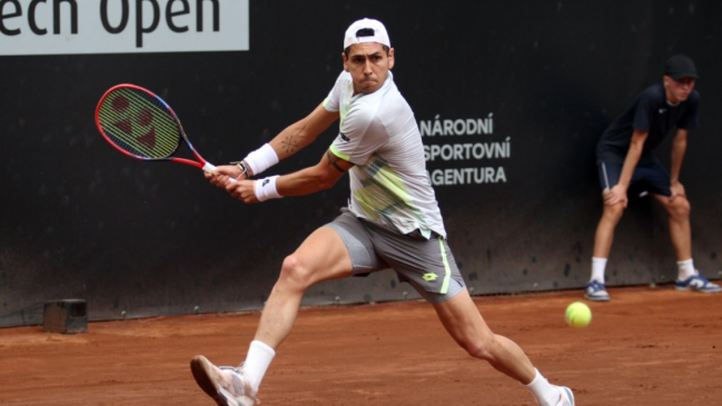 Tabilo se mantuvo en el Top 100 pese a nueva caída en el ranking ATP