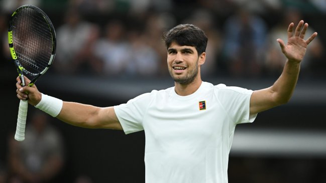 Alcaraz despachó a Rublev y enfrentará al verdugo de Jarry en cuartos de Wimbledon