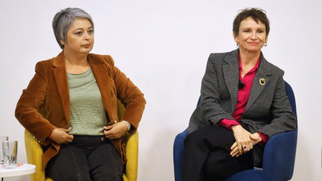 Tohá reitera respaldo a Jara pese a su rol fuera de la 