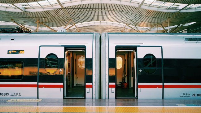 China participará en estudios para un posible ferrocarril entre puertos de Brasil y Perú