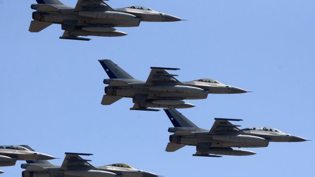 Terminó la pugna: Fiscalía militar entregará antecedentes al Ministerio Público por caso FACh