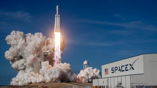 SpaceX invertirá 2.000 millones de dólares en xAI, la empresa de IA de Elon Musk