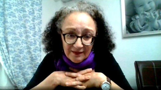 España: Tras décadas de lucha, madre de guagua robada logró hito reparatorio