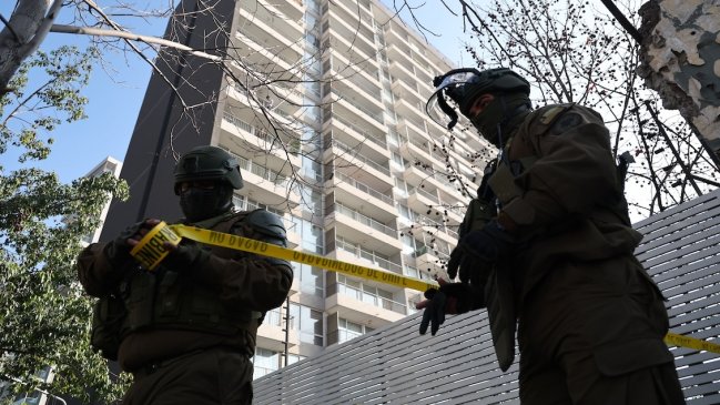 Sujeto fue detenido por disparar contra ambulancias del Hospital Barros Luco desde un edificio