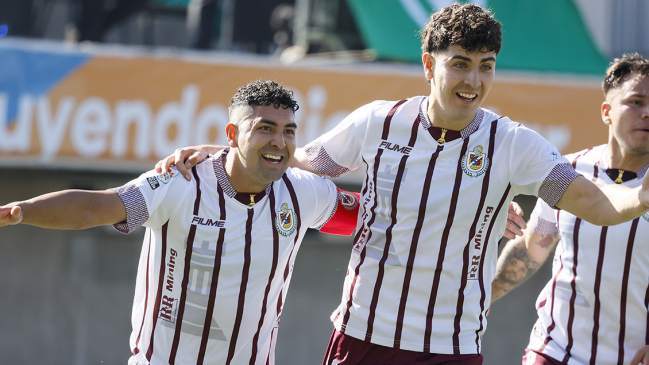 La Serena goleó a Santiago Wanderers y ratificó su paso a semifinales de la Copa Chile