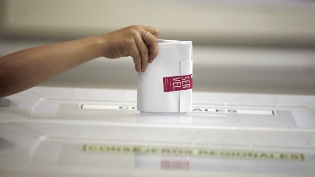 PS presentó proyecto para impedir el voto de extranjeros no nacionalizados
