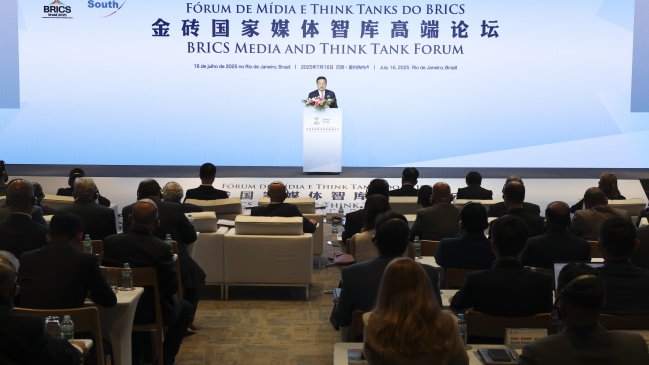 Medios de comunicación y think tanks debaten en foro BRICS en Río de Janeiro