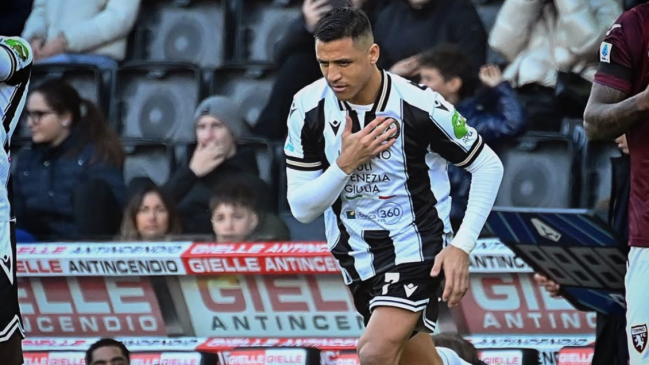 Alexis respondió información que lo ubicó fuera de Udinese: Siempre he estado disponible