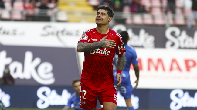 Ñublense privó a Universidad de Chile de ser sublíder por error de Gonzalo Montes